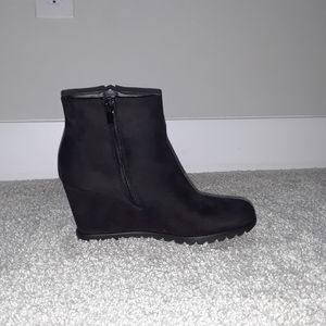 Never worn very cute black booties